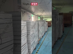 Fabbrica 7ml Vernice per unghie Contenitore per bottiglie Colori personalizzabili SGS