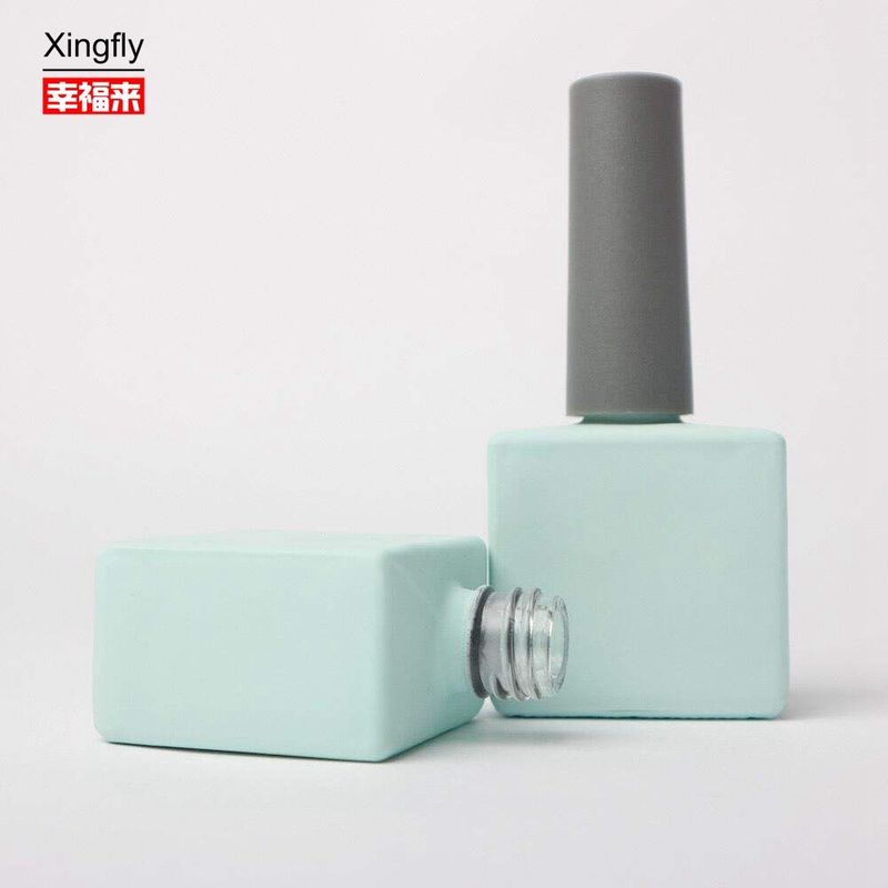 Bottiglia di vetro per chiodo liscia e vuota 14 ml Colore personalizzato Bottiglia per chiodo UV Gel