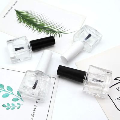 Buon prezzo Vetro 5 ml UV Nail Polish Bottiglia Stampa in seta con etichetta cartacea in linea