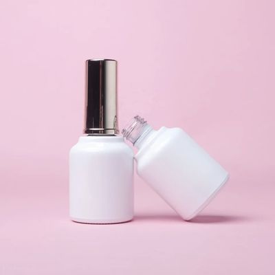 Gel industriale polacco bottiglia quadrata 5-15 ml per imballaggi cosmetici