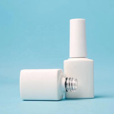 Materiale di vetro Gel polacco bottiglia quadrata cosmetici con rivestimento a spruzzo