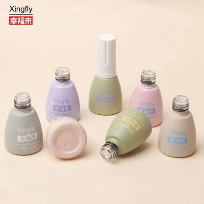 Qualsiasi colore Gel polacco Bottiglia quadrata 5-15 ml Certificazione REACH